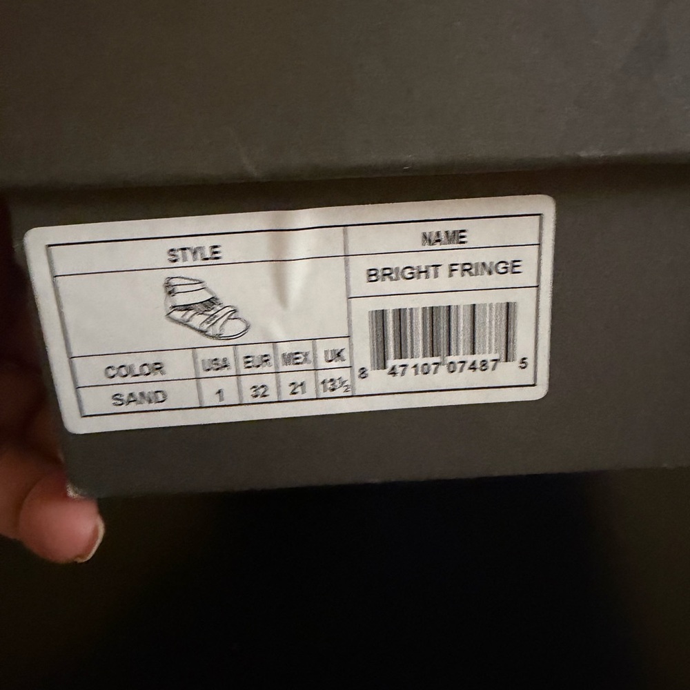 Kenneth Cole Reaction Beige Kids Sandals - Picture 7 of 8